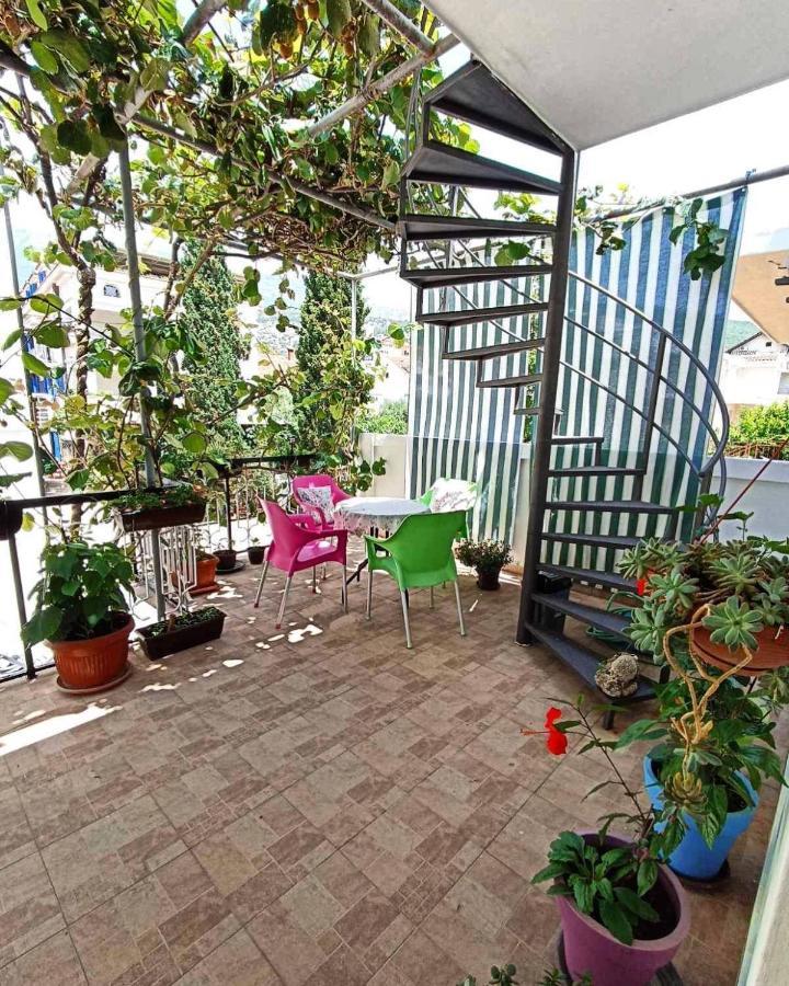 Kiwi Apartments Будва Экстерьер фото
